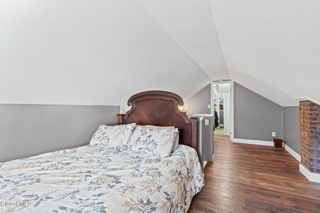 28 Rooney Avenue, Colonie, NY 12205