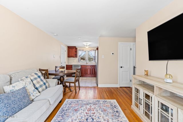 28 Rooney Avenue, Colonie, NY 12205