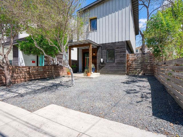 325 LAVACA ST, San Antonio, TX 78210