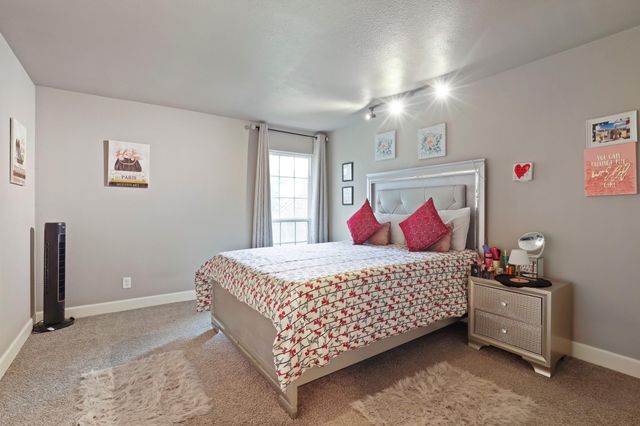 6354 Creekbend Drive 104, Houston, TX 77096