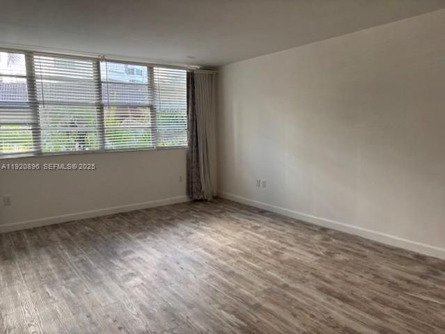 999 Brickell Bay Dr 206, Miami, FL 33131