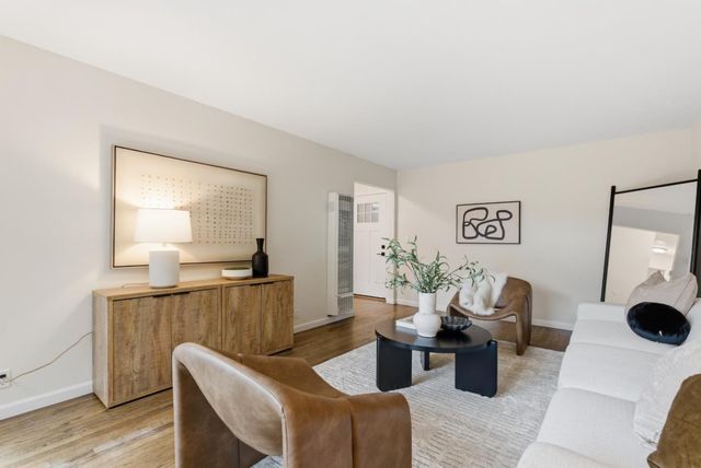 430 - 432 Waddington Avenue, Sunnyvale, CA 94085