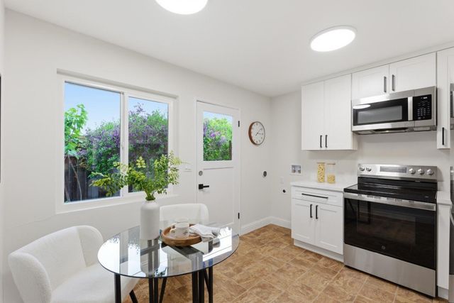 430 - 432 Waddington Avenue, Sunnyvale, CA 94085