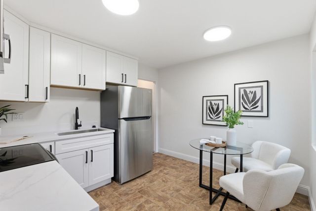 430 - 432 Waddington Avenue, Sunnyvale, CA 94085