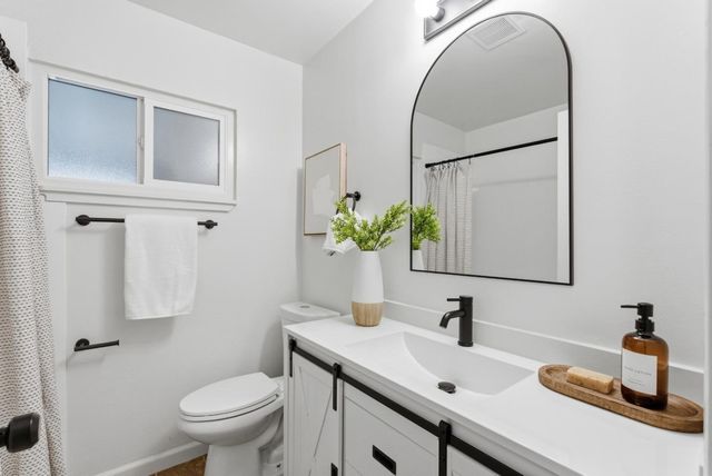 430 - 432 Waddington Avenue, Sunnyvale, CA 94085