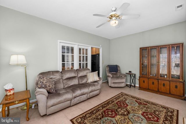 11208 SILVERSMITH LN, Fredericksburg, VA 22407