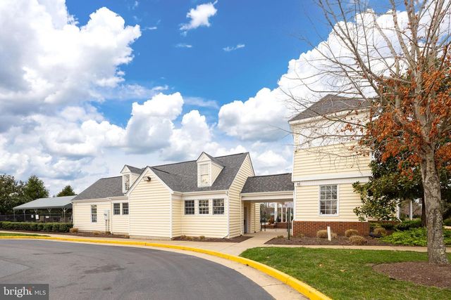 11208 SILVERSMITH LN, Fredericksburg, VA 22407
