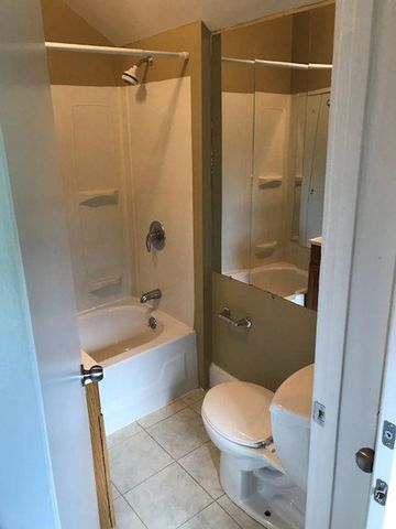 828 N 1ST AVENUE, Wausau, WI 54401