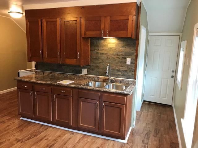 828 N 1ST AVENUE, Wausau, WI 54401