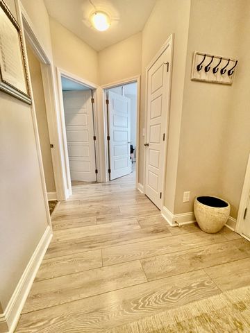 1079 Eagles View Dr, Clarksville, TN 37040