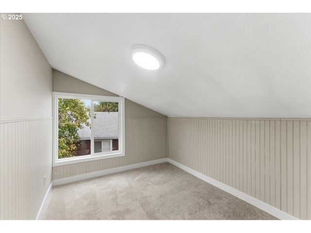 1297 Sw 209TH Ave, Beaverton, OR 97003