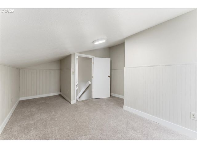 1297 Sw 209TH Ave, Beaverton, OR 97003