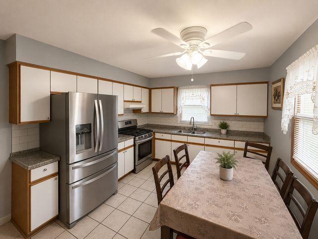 3217 Gabriel Avenue, Zion, IL 60099