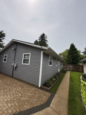 3217 Gabriel Avenue, Zion, IL 60099