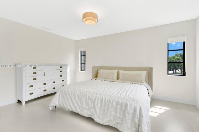 21405 SW 97th Pl, Cutler Bay, FL 33189