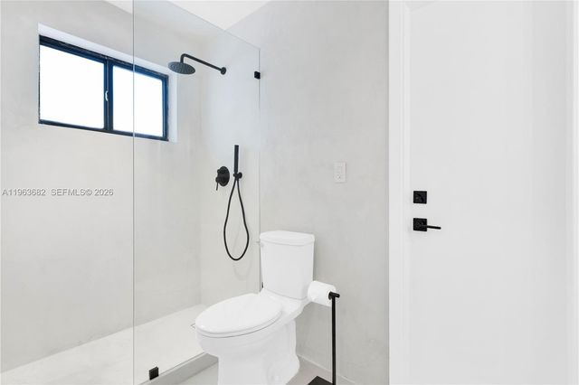 21405 SW 97th Pl, Cutler Bay, FL 33189