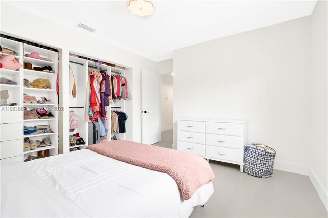 21405 SW 97th Pl, Cutler Bay, FL 33189