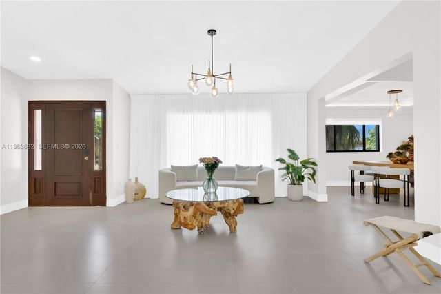 21405 SW 97th Pl, Cutler Bay, FL 33189