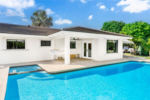 21405 SW 97th Pl, Cutler Bay, FL 33189