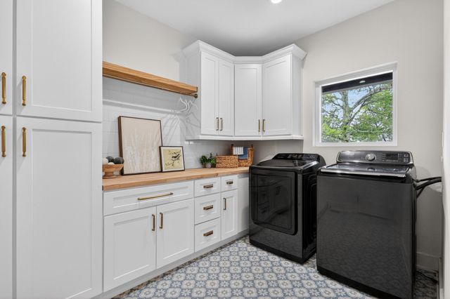 9168 Patterson Rd, Rockvale, TN 37153