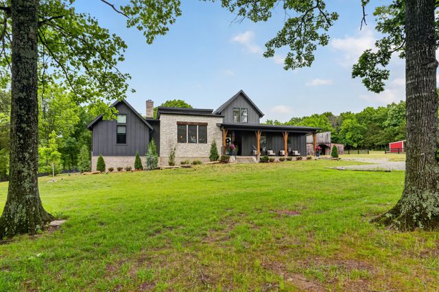9168 Patterson Rd, Rockvale, TN 37153