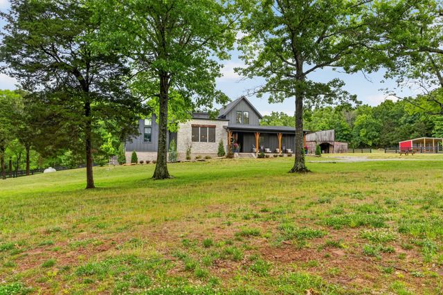 9168 Patterson Rd, Rockvale, TN 37153