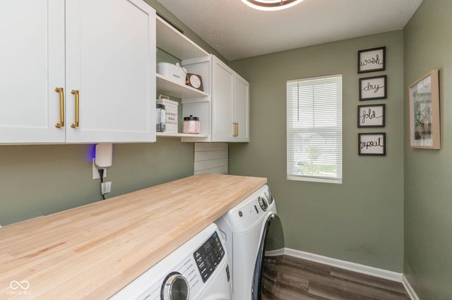 910 Borealis Drive, Franklin, IN 46131