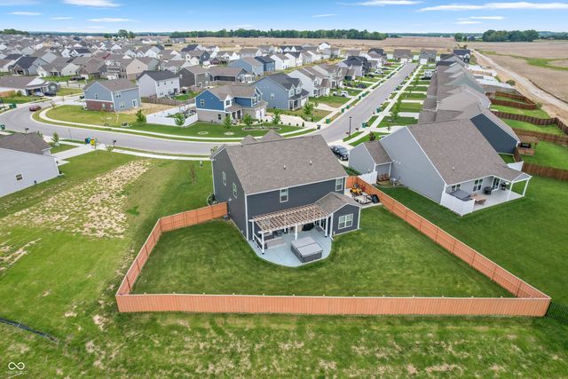 910 Borealis Drive, Franklin, IN 46131