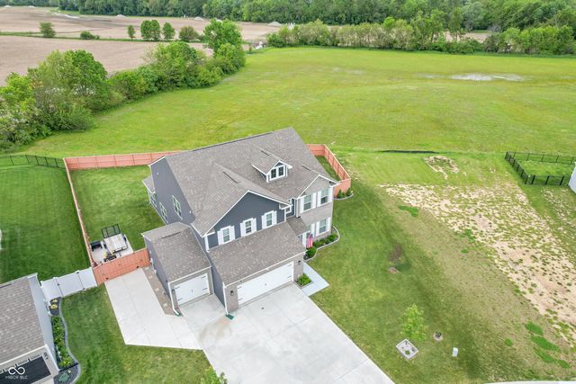 910 Borealis Drive, Franklin, IN 46131
