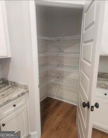 102 Silver Maple Court, Byron, GA 31008