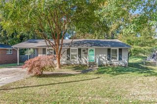 810 Hartford Avenue, Charlotte, NC 28209