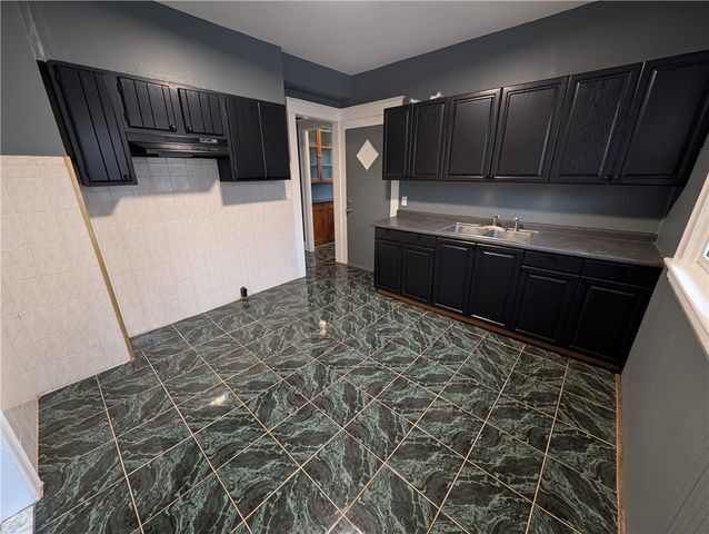 82 Fairbanks Street, Rochester, NY 14621