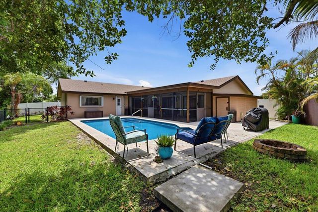 7041 NW 23RD Street, Margate, FL 33063
