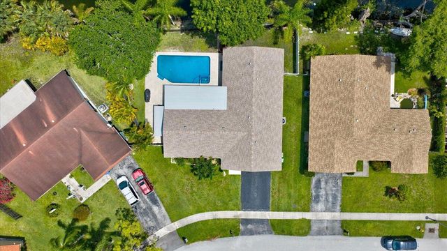 7041 NW 23RD Street, Margate, FL 33063