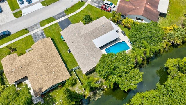 7041 NW 23RD Street, Margate, FL 33063