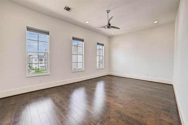 1010 Savannah Cedar Lane, Houston, TX 77043