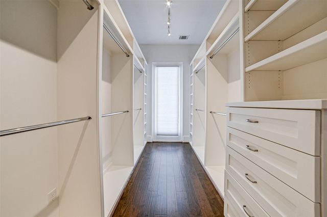 1010 Savannah Cedar Lane, Houston, TX 77043