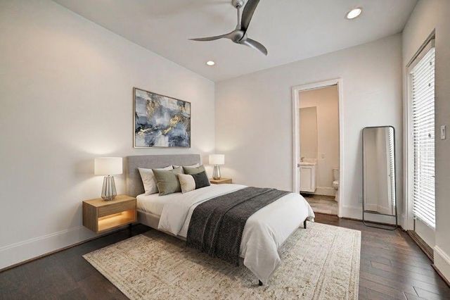 1010 Savannah Cedar Lane, Houston, TX 77043