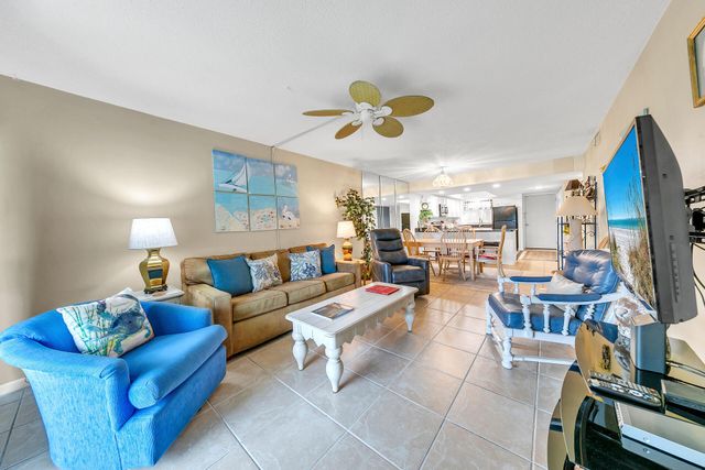 909 Santa Rosa Boulevard, UNIT 211, Fort Walton Beach, FL 32548