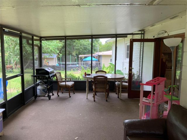208 NE 37TH TERRACE, Ocala, FL 34470