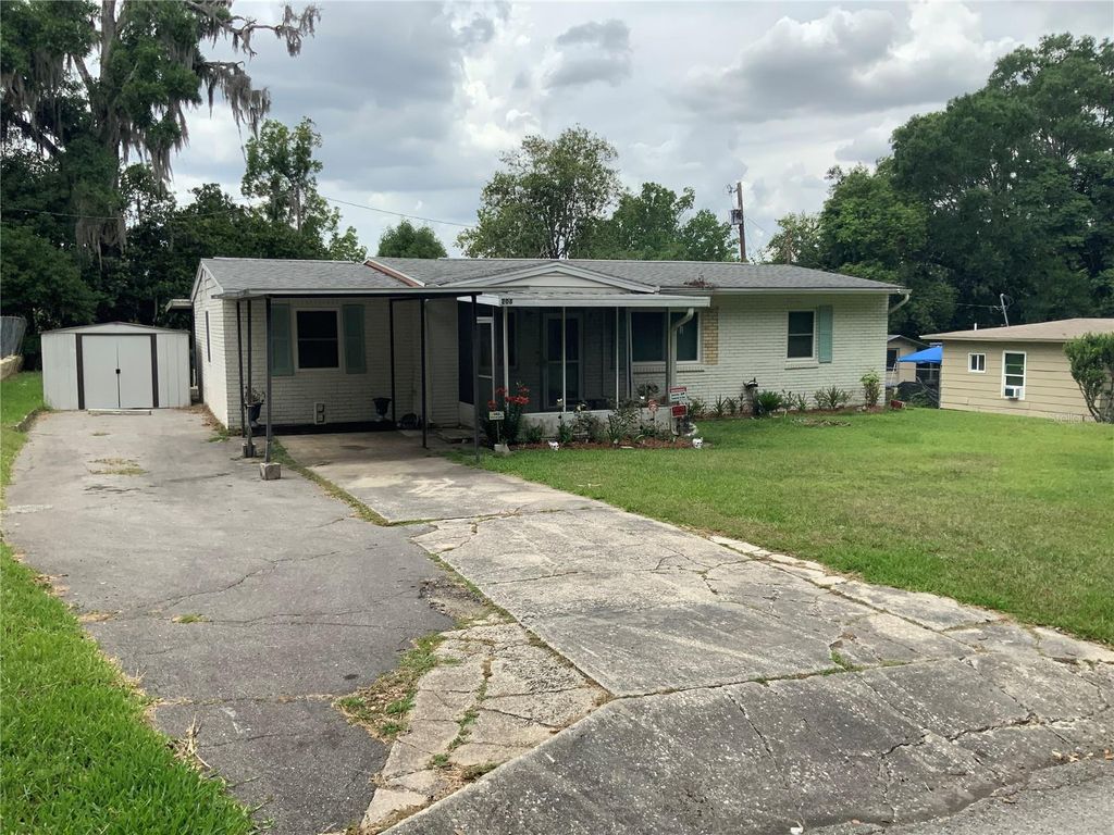 208 NE 37TH TERRACE, Ocala, FL 34470