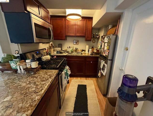 368 Adams St, Oakland, CA 94610