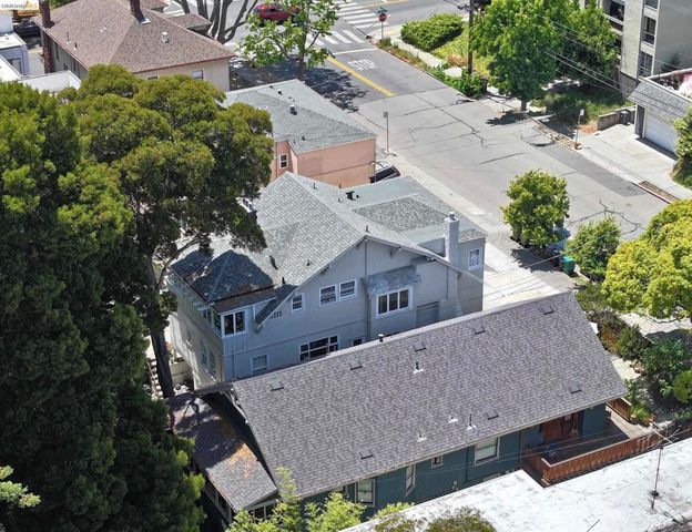 368 Adams St, Oakland, CA 94610