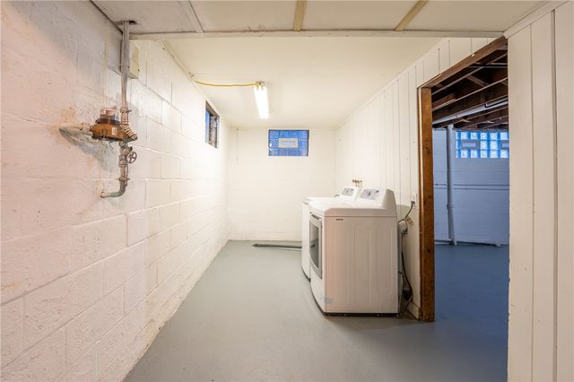 1715 Sloan Ave, Latrobe, PA 15650