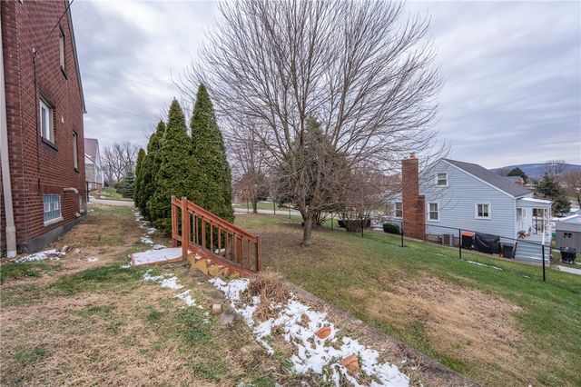 1715 Sloan Ave, Latrobe, PA 15650