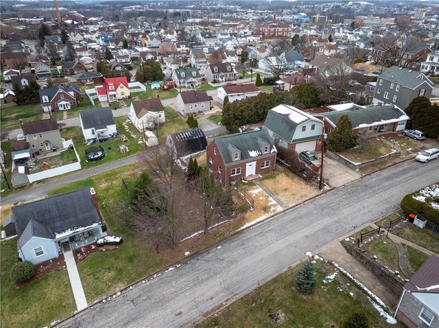 1715 Sloan Ave, Latrobe, PA 15650