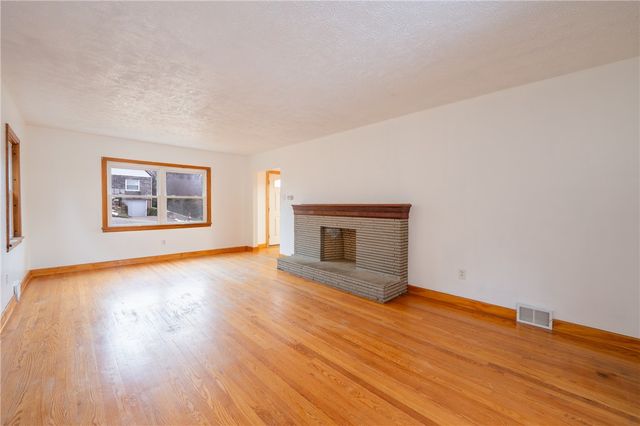 1715 Sloan Ave, Latrobe, PA 15650