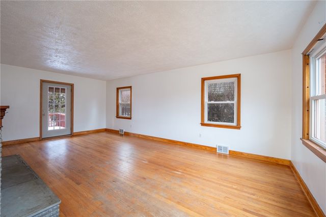 1715 Sloan Ave, Latrobe, PA 15650