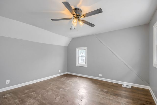 12025 S Prairie Avenue, Chicago, IL 60628