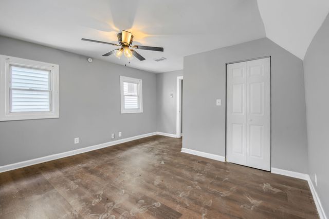 12025 S Prairie Avenue, Chicago, IL 60628